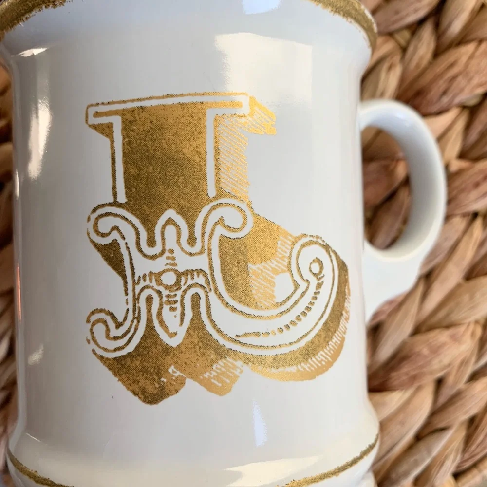 Williams Sonoma L monogram mug